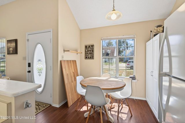 1728 James Buchanan Drive, Biloxi, MS 39531