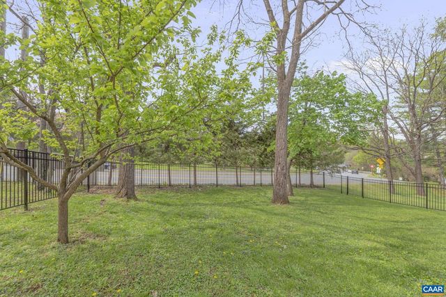 807 WATSON AVE, Charlottesville, VA 22901