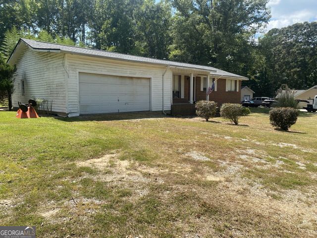 1275 W Macedonia Church Road, Oxford, GA 30054