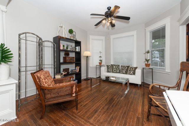 1146 Glenwood Boulevard, Schenectady, NY 12308