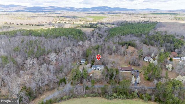 2203 CAMPBELL RD, Keswick, VA 22947