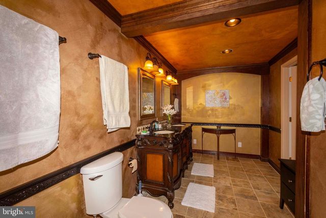 2203 CAMPBELL RD, Keswick, VA 22947