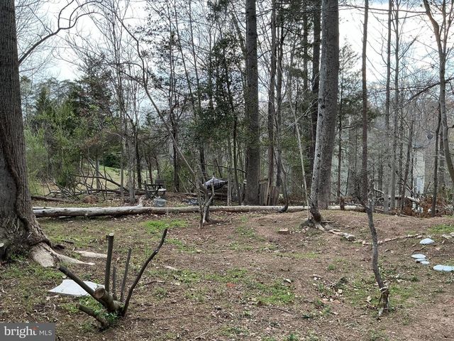 2203 CAMPBELL RD, Keswick, VA 22947