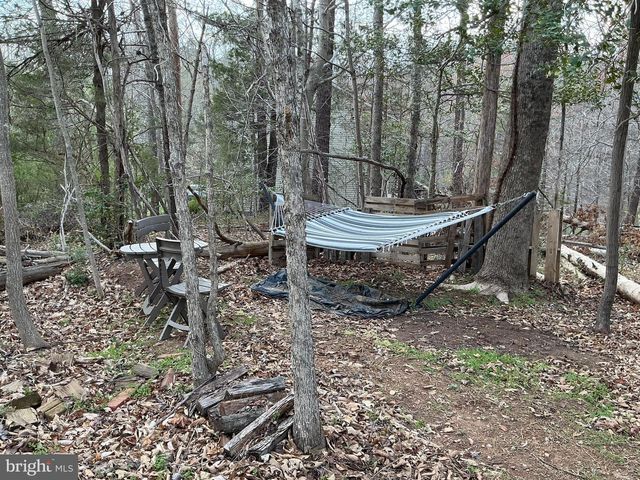 2203 CAMPBELL RD, Keswick, VA 22947