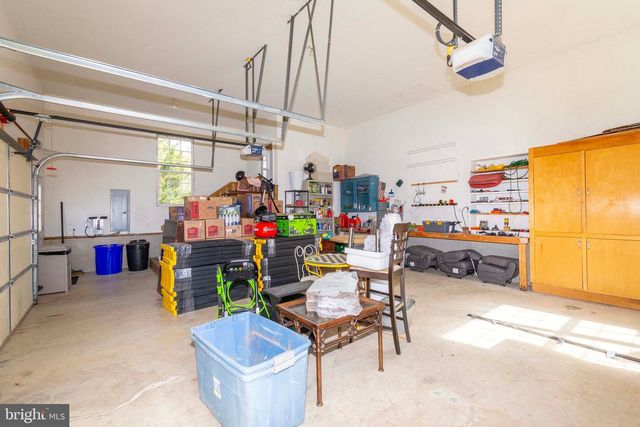 2203 CAMPBELL RD, Keswick, VA 22947