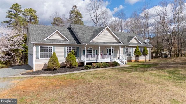 2203 CAMPBELL RD, Keswick, VA 22947