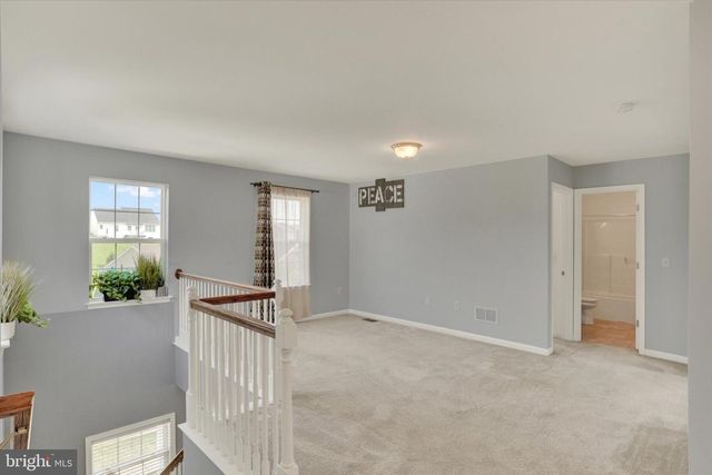 6038 STATION CIRCLE RD, Harrisburg, PA 17111