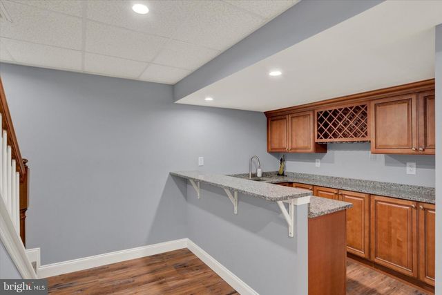 6038 STATION CIRCLE RD, Harrisburg, PA 17111