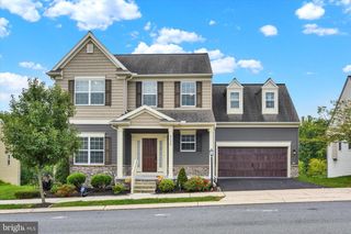 6038 STATION CIRCLE RD, Harrisburg, PA 17111