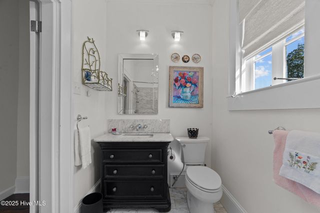 626 W Main Street, Washington, NC 27889