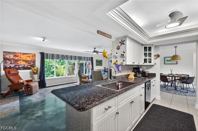 833 N Town And River DR, Fort Myers, FL 33919
