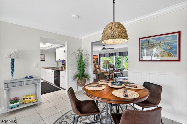 833 N Town And River DR, Fort Myers, FL 33919