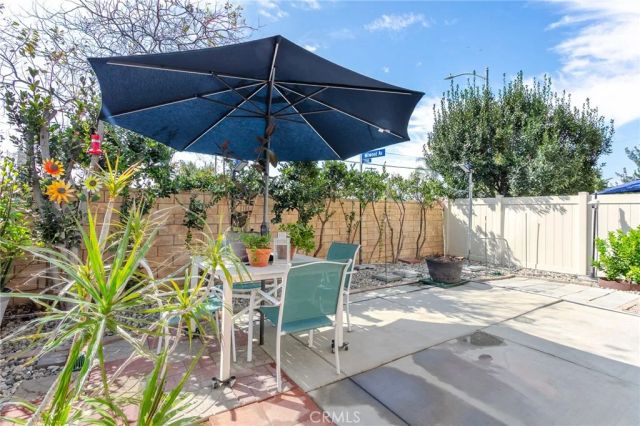 21212 Ingomar Court, Canoga Park, CA 91304