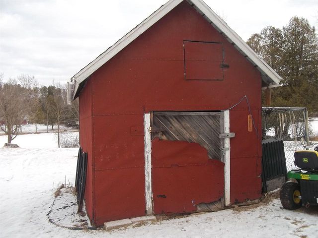 W12796 ELM STREET, Caroline, WI 54928