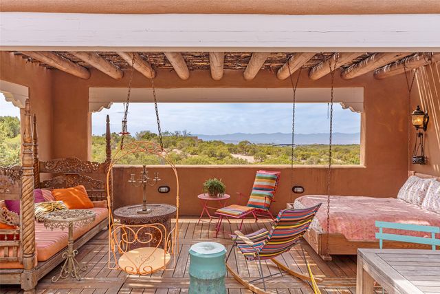 8 San Juan Ranch, Santa Fe, NM 87506