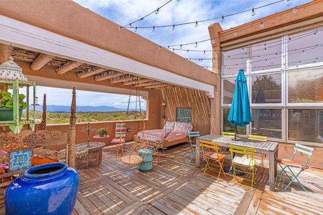 8 San Juan Ranch, Santa Fe, NM 87506