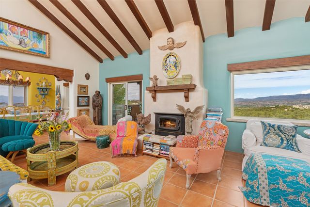 8 San Juan Ranch, Santa Fe, NM 87506