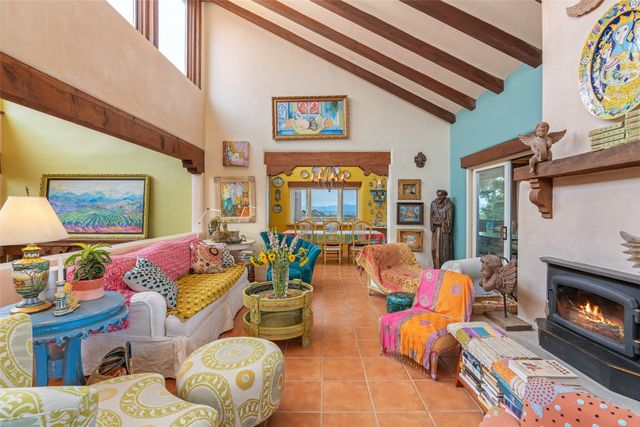 8 San Juan Ranch, Santa Fe, NM 87506