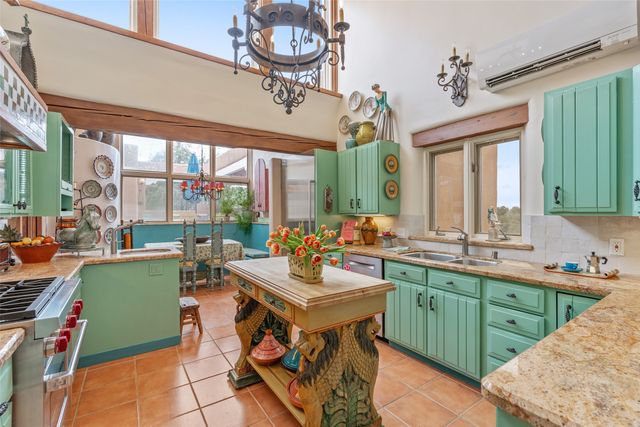 8 San Juan Ranch, Santa Fe, NM 87506