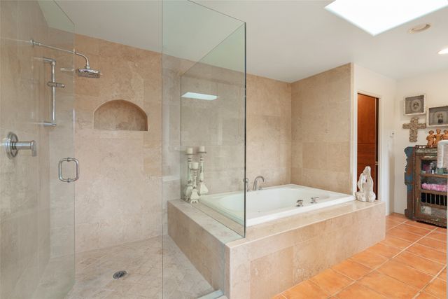 8 San Juan Ranch, Santa Fe, NM 87506