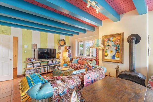 8 San Juan Ranch, Santa Fe, NM 87506