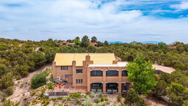 8 San Juan Ranch, Santa Fe, NM 87506