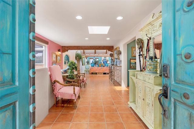 8 San Juan Ranch, Santa Fe, NM 87506
