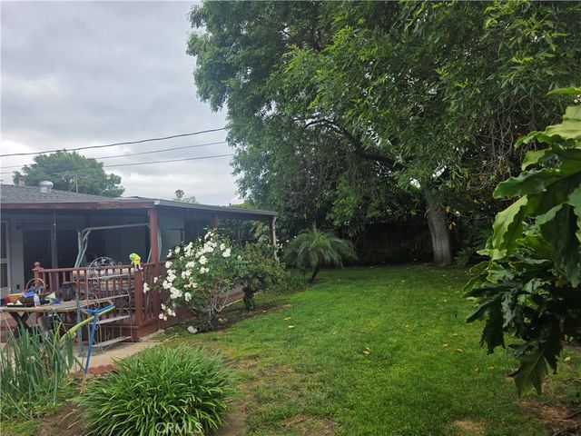 19132 Friar, Tarzana, CA 91335