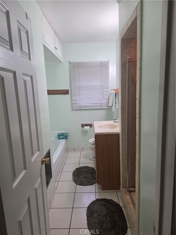 Image 7 of property listing at 19132 Friar, Tarzana, CA 91335