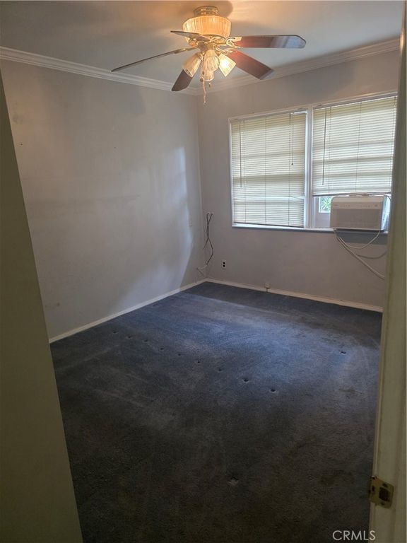 Image 8 of property listing at 19132 Friar, Tarzana, CA 91335