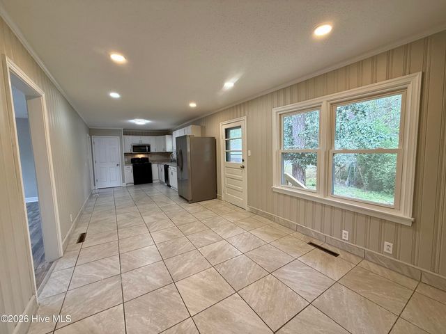 1004 Hyland Avenue, Williamston, NC 27892