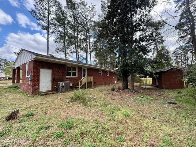 1004 Hyland Avenue, Williamston, NC 27892