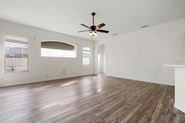 6121 46TH LANE E, Bradenton, FL 34203