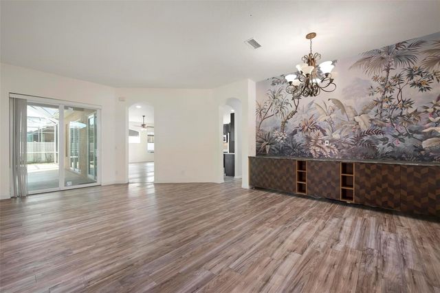 6121 46TH LANE E, Bradenton, FL 34203