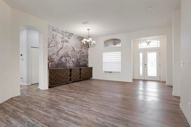 6121 46TH LANE E, Bradenton, FL 34203