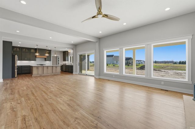 2046 Links Lane, Auburn, IN 46706