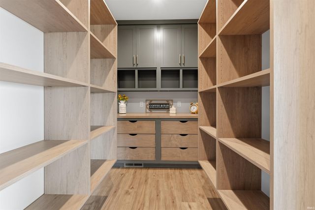 2046 Links Lane, Auburn, IN 46706