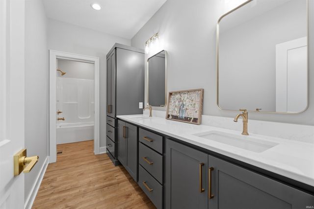 2046 Links Lane, Auburn, IN 46706