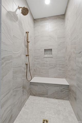 2046 Links Lane, Auburn, IN 46706