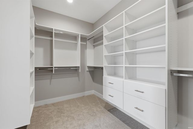 2046 Links Lane, Auburn, IN 46706