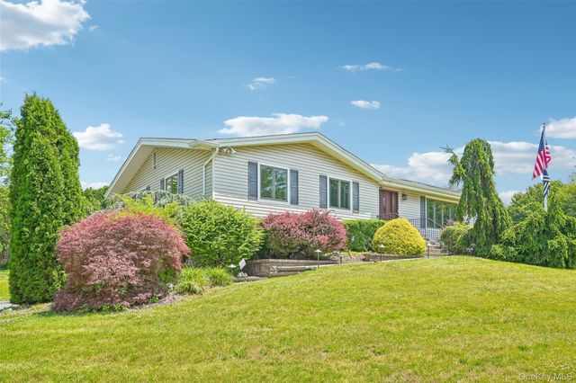 19 S Cranford Road, Bardonia, NY 10954