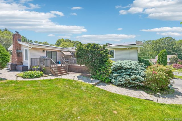 19 S Cranford Road, Bardonia, NY 10954