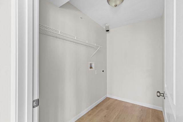 393-7 Court St 7, Plymouth, MA 02360