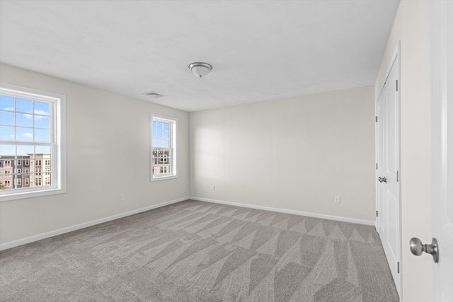 393-7 Court St 7, Plymouth, MA 02360