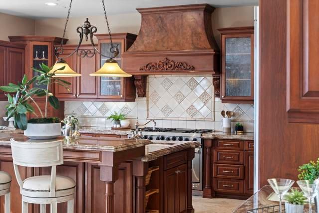 1160 Little Gopher Canyon, Vista, CA 92084