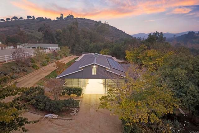 1160 Little Gopher Canyon, Vista, CA 92084