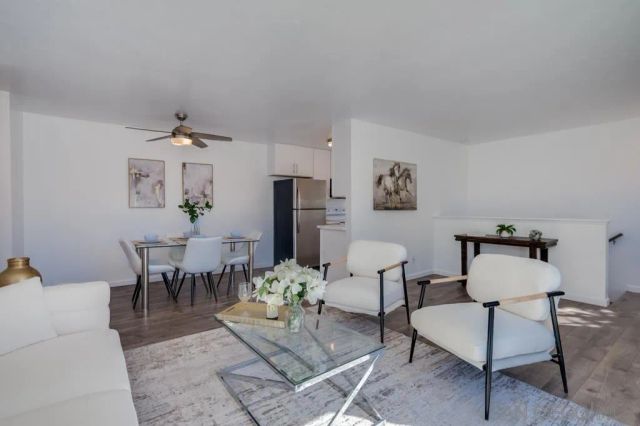 10532 Caminito Rimini, San Diego, CA 92129