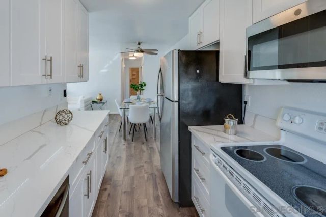 10532 Caminito Rimini, San Diego, CA 92129