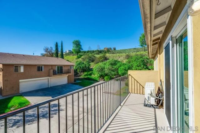 10532 Caminito Rimini, San Diego, CA 92129