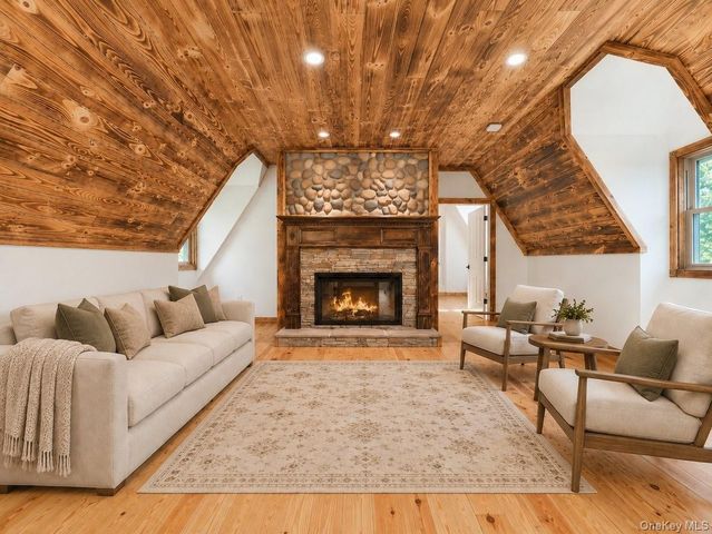 608 High Road, Glen Spey, NY 12737